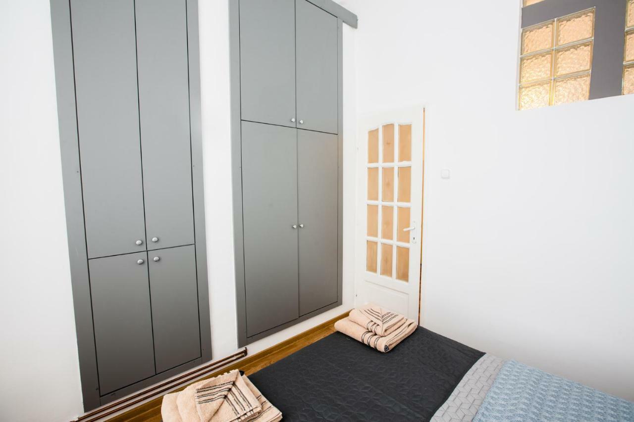 Art Downtown Alecsandri St Luxury Apartment 오라데아 외부 사진
